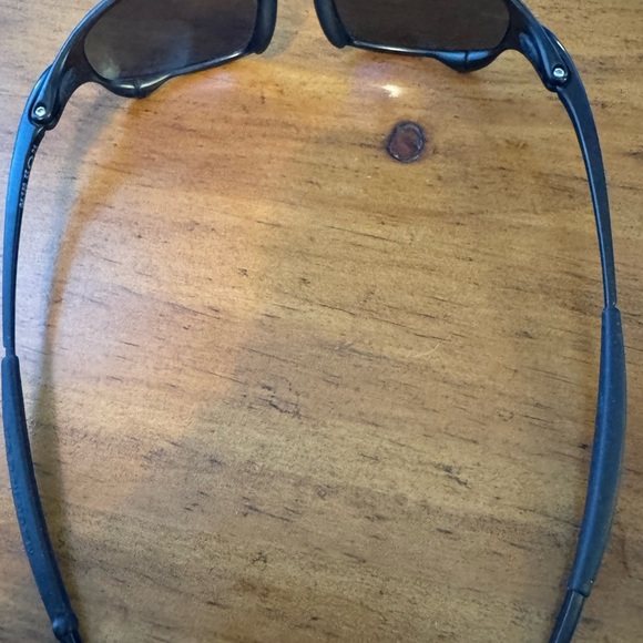 Oakley Juliet X Metal Carbon Sunglasses, Black Iridium Polarized - Picture 7 of 13